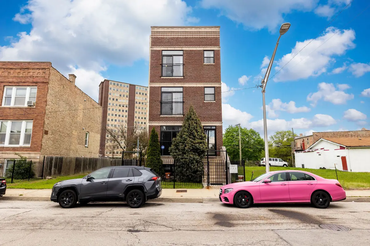 4245 S Langley Avenue #3, Chicago, IL 60653 - #1