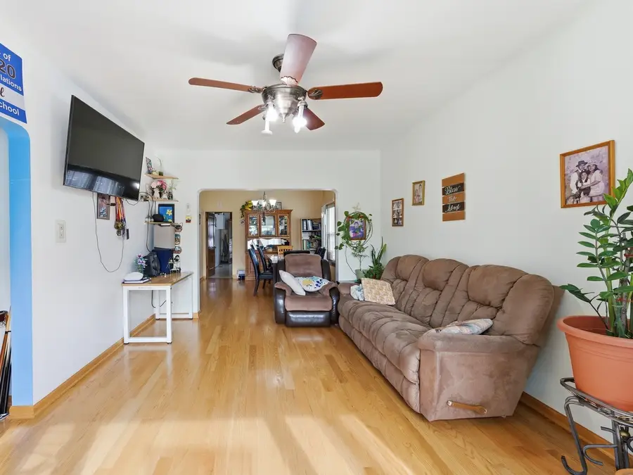 3235 N Kildare Avenue, Chicago, IL 60641 - #3