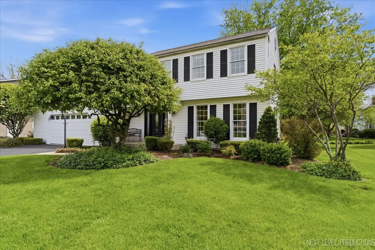 221 Wakefield Lane, Geneva, IL 60134 - #1
