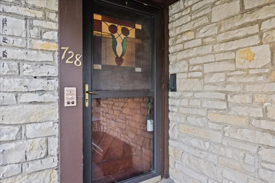 728 Hardin Avenue, Aurora, IL 60506 - #2