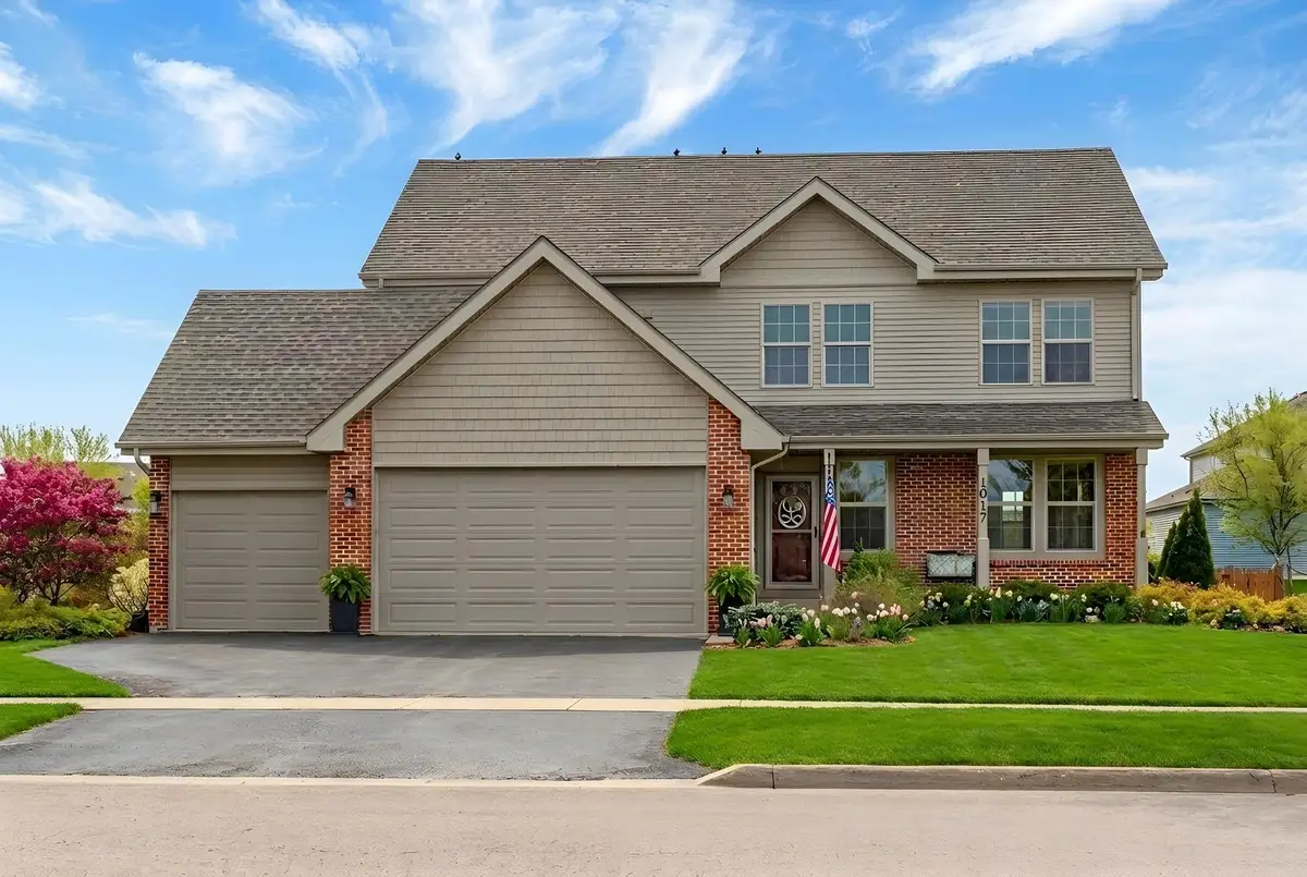 1917 Constitution Street, Sycamore, IL 60178 - #1