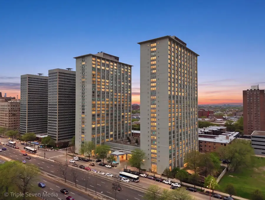 3600 N Lake Shore Drive #709, Chicago, IL 60613 - #2