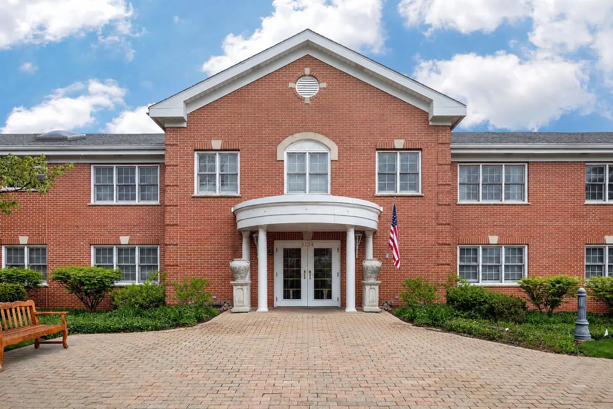 1234 Depot Street #106, Glenview, IL 60025 - #1