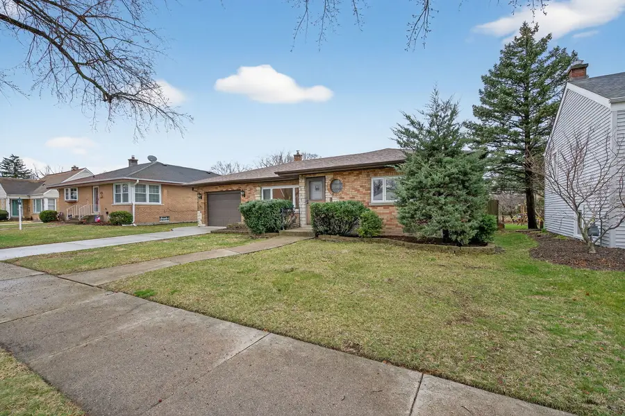 730 Newberry Avenue, La Grange Park, IL 60526 - #2