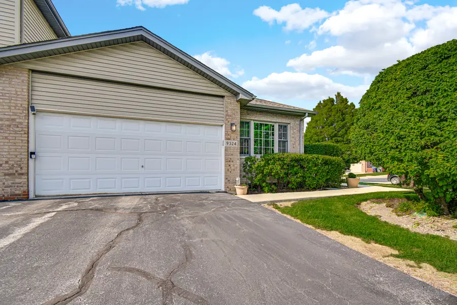 9324 S 79th Avenue #9324, Hickory Hills, IL 60457 - #2
