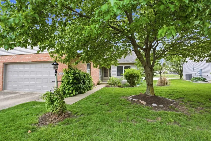 709 Sunflower Street #B, Savoy, IL 61874 - #2
