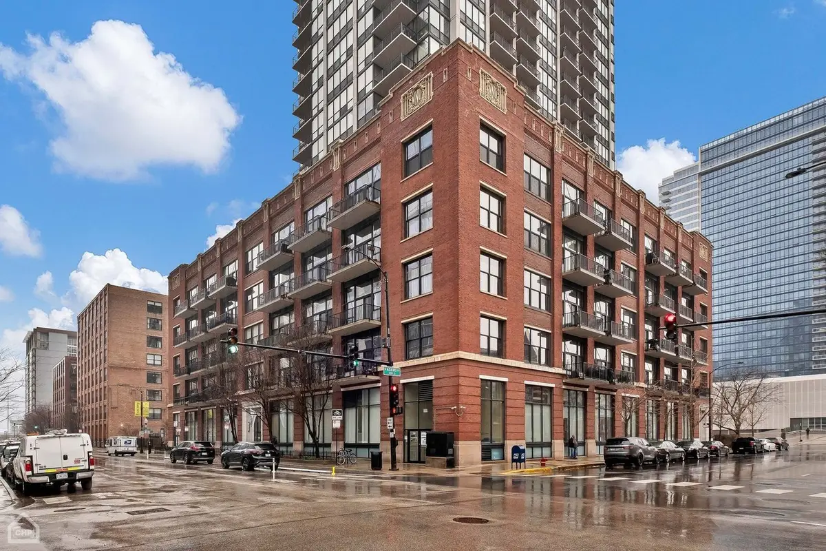 210 S Desplaines Street #404, Chicago, IL 60661 - #1