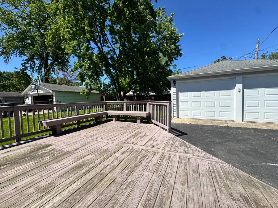 350 N 2nd Avenue, Villa Park, IL 60181 - #2
