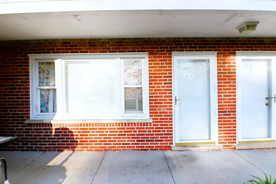 1109 Holiday Lane #2, Des Plaines, IL 60016 - #2