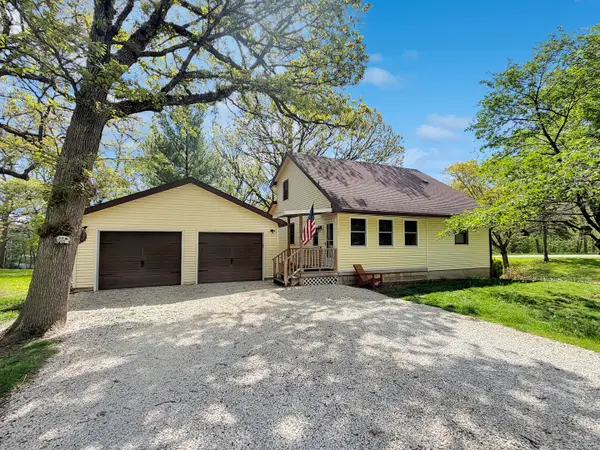102 Dakota Drive, Loda, IL 60948
