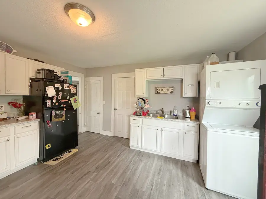 1202 Adams Street, Davenport, IA 52803 - #3