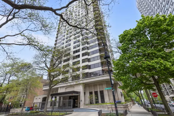 1501 N State Parkway #23F, Chicago, IL 60610