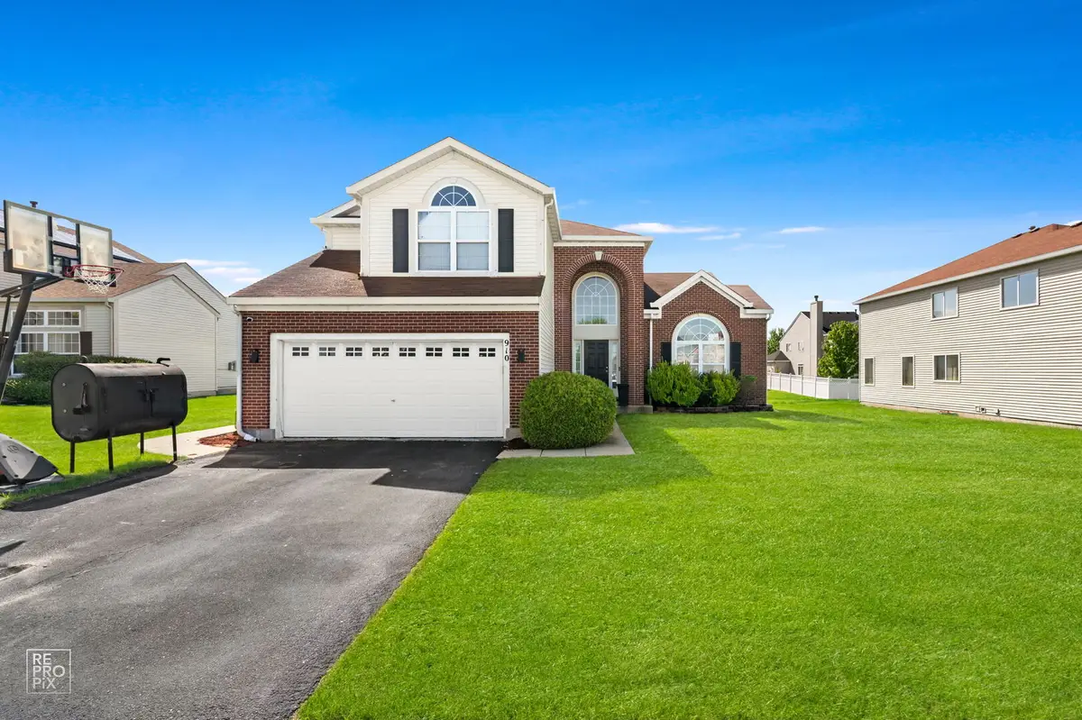 910 Great Plains Avenue, Matteson, IL 60443 - #1
