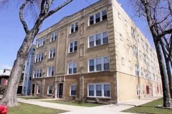 4201 N Sawyer Avenue #2, Chicago, IL 60618