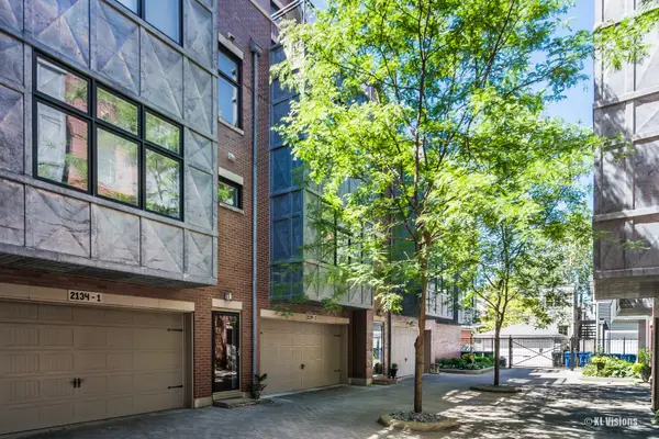 2134 W Irving Park Road #2, Chicago, IL 60618