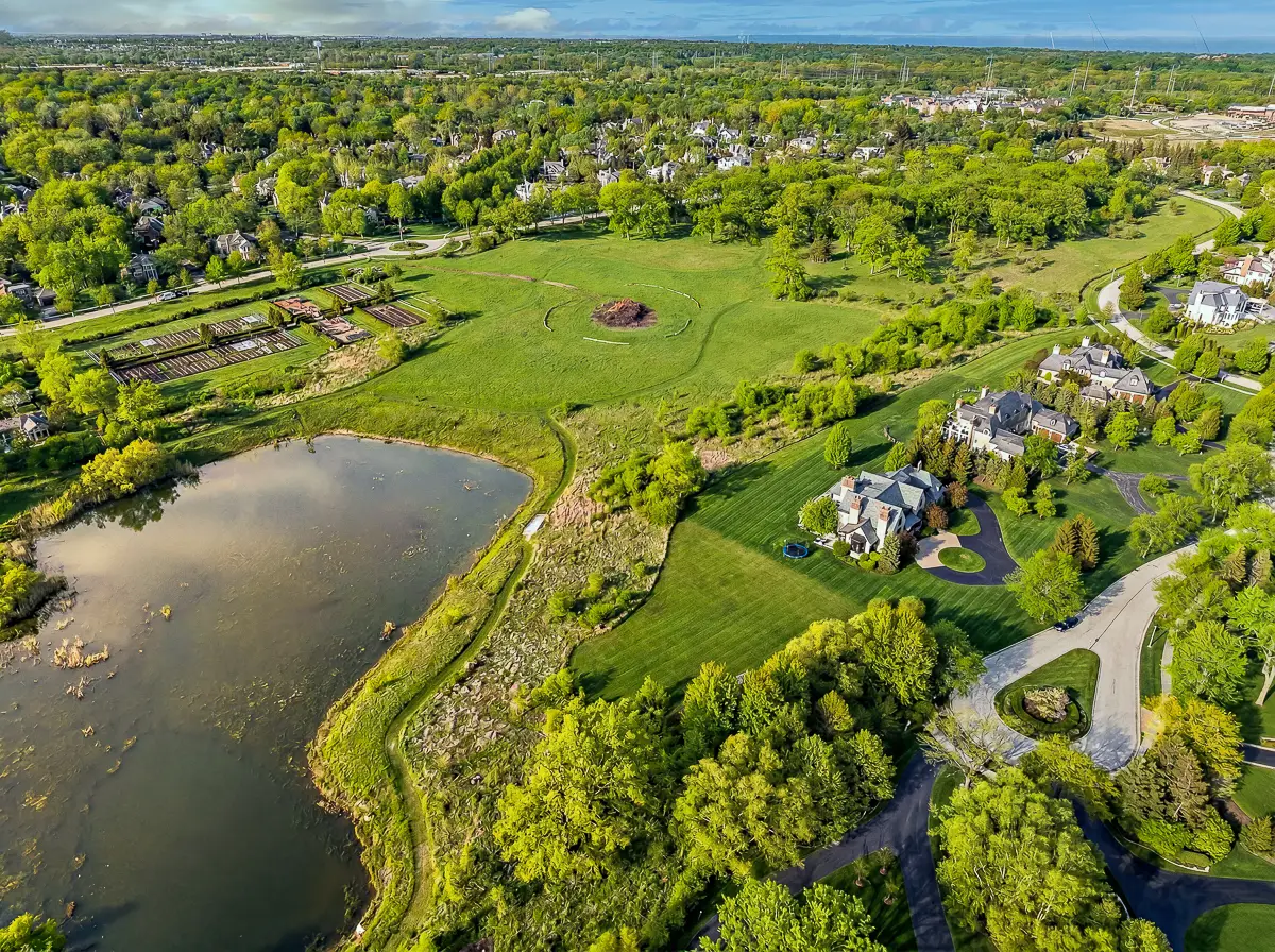 1350 W Whitmore Court, Lake Forest, IL 60045 - #1