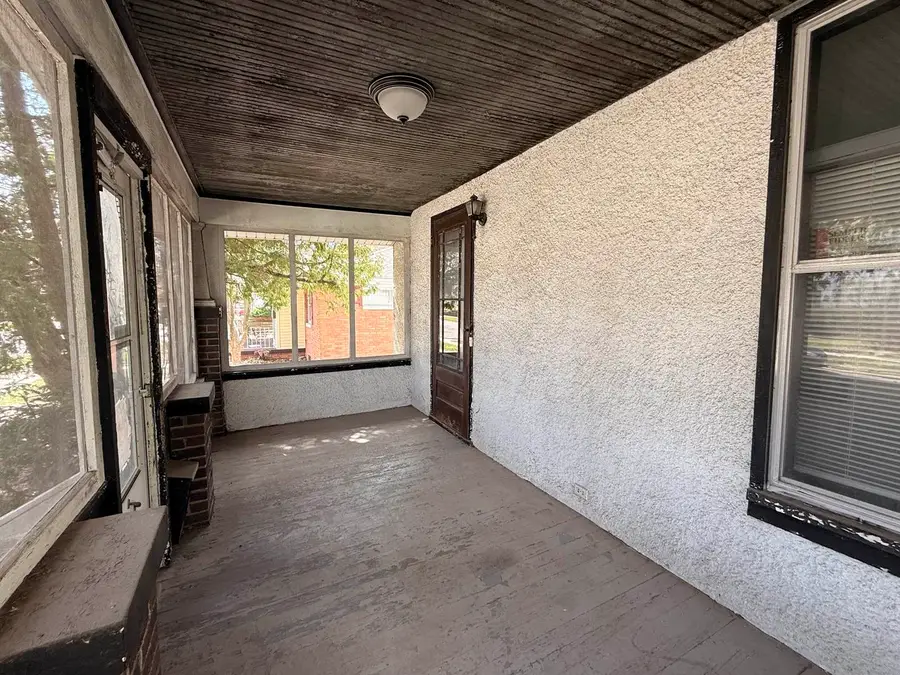 1007 Low Street, Bloomington, IL 61701 - #2