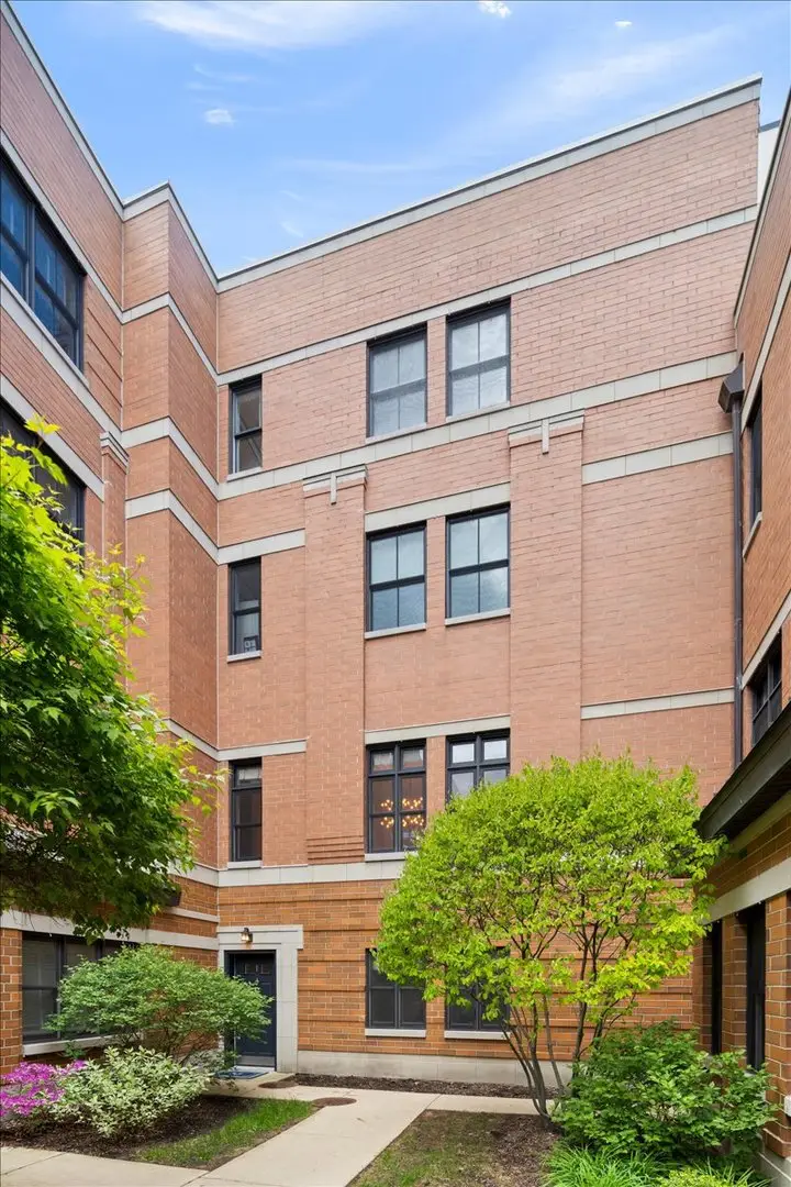 3842 N Southport Avenue #I, Chicago, IL 60611 - #1