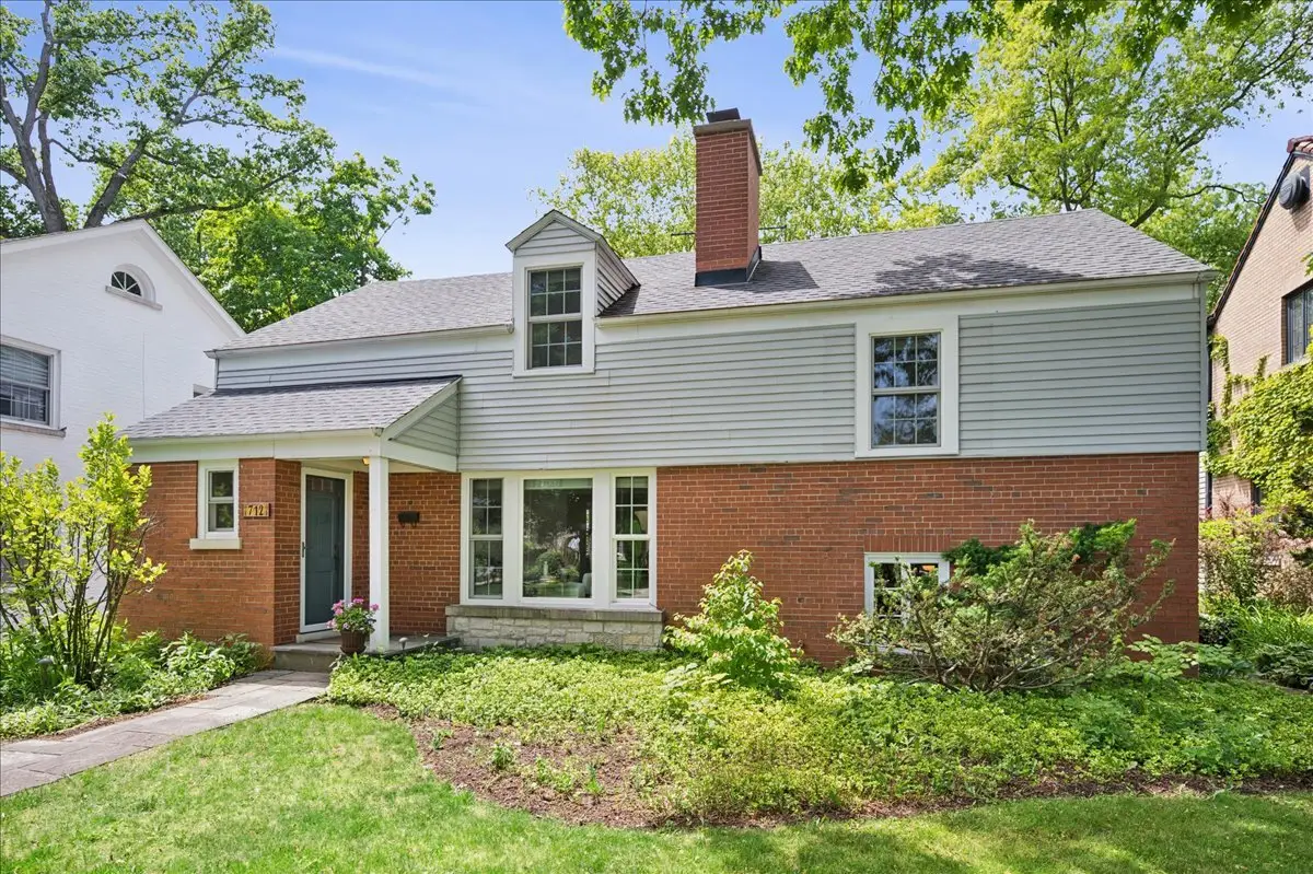 712 Juniper Road, Glenview, IL 60025 - #1