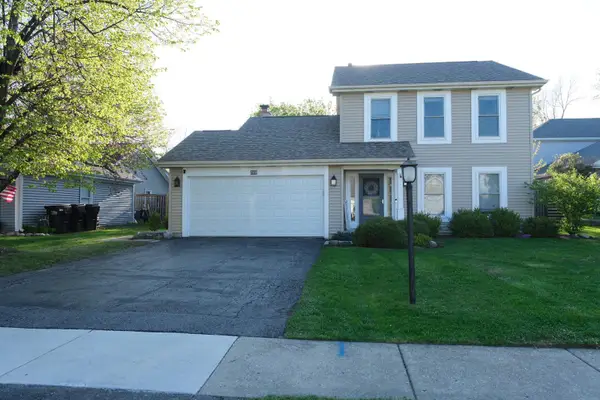 335 Farmhill Circle, Wauconda, IL 60084