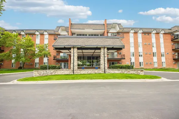 4225 Saratoga Avenue #415B, Downers Grove, IL 60515