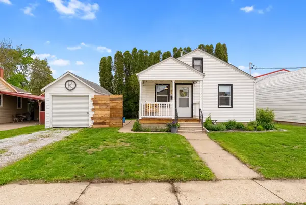 105 S Russell Avenue, Geneseo, IL 61254