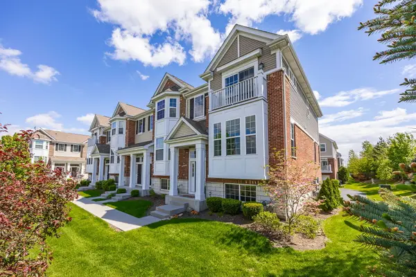 4467 Monroe Court, Naperville, IL 60564