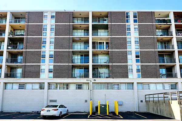1043 S York Road #409, Bensenville, IL 60106
