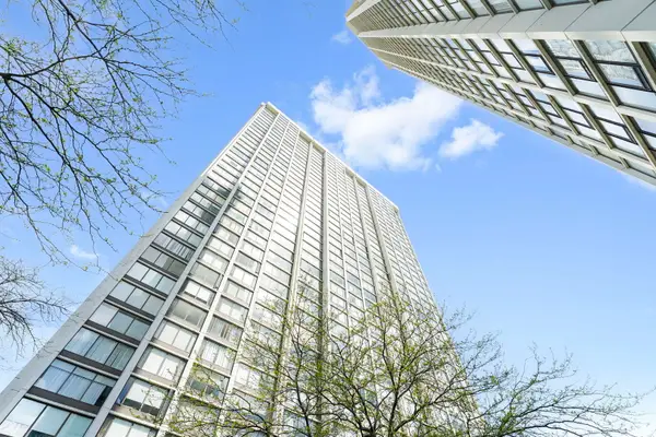 5455 N Sheridan Road #707, Chicago, IL 60640