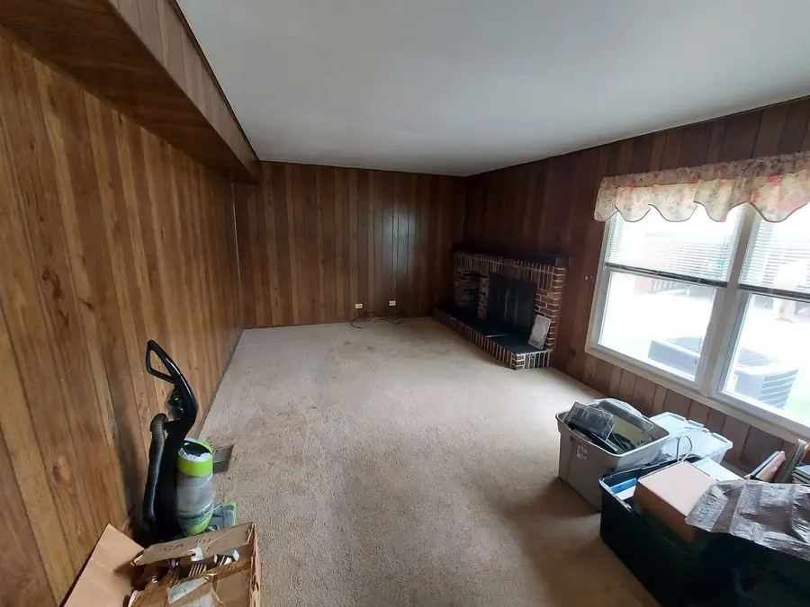 241 Briarheath Lane, Naperville, IL 60565 - #2