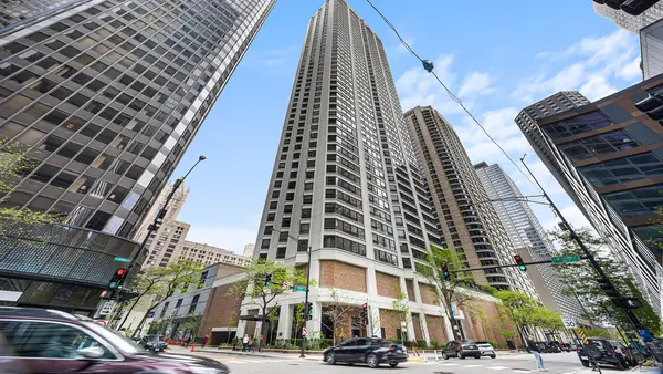 400 E Ohio Street #1501, Chicago, IL 60611