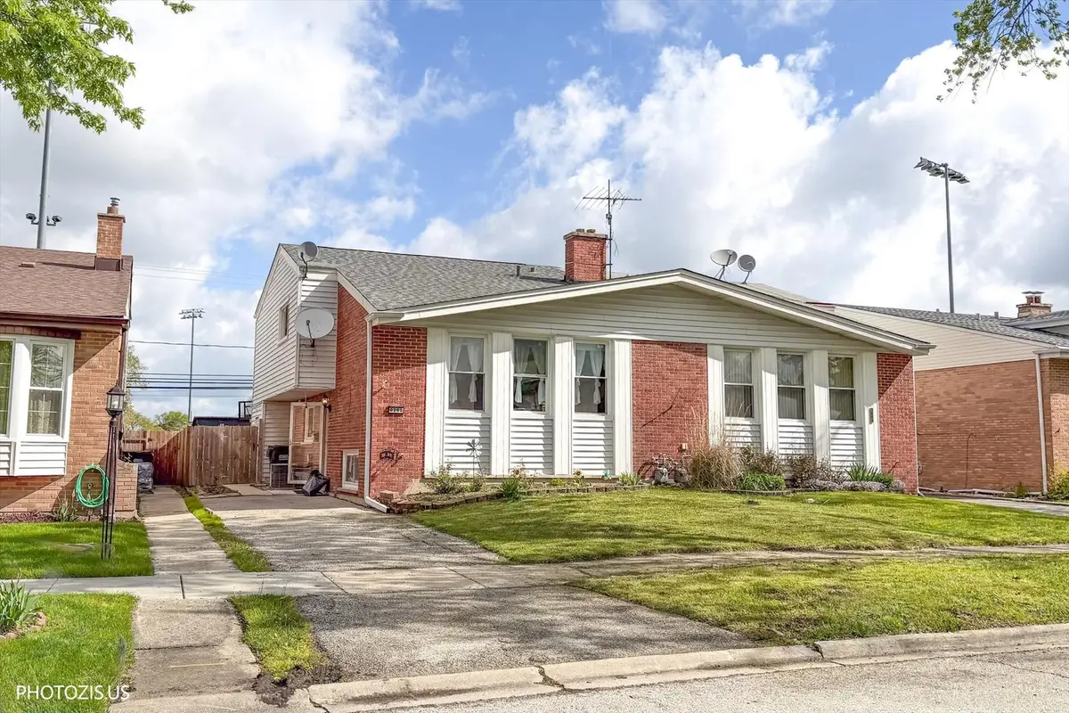 9268 Barberry Lane, Des Plaines, IL 60016 - #1