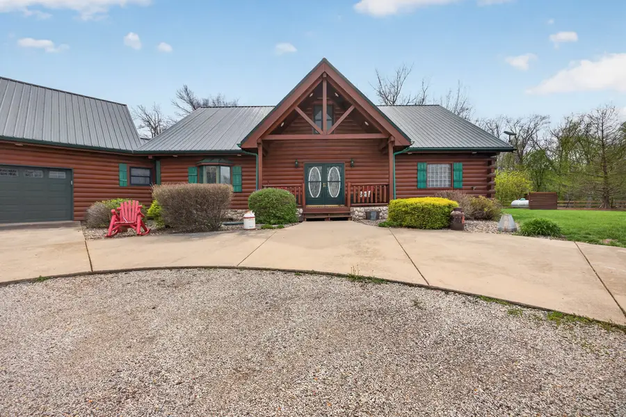 20805 Mackinaw Bluffs Road, Lexington, IL 61753 - #2