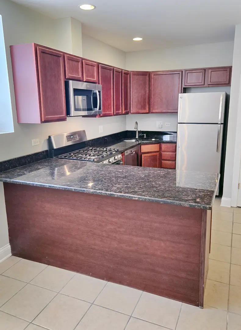 1937 W Granville Avenue #1GE, Chicago, IL 60660 - #2