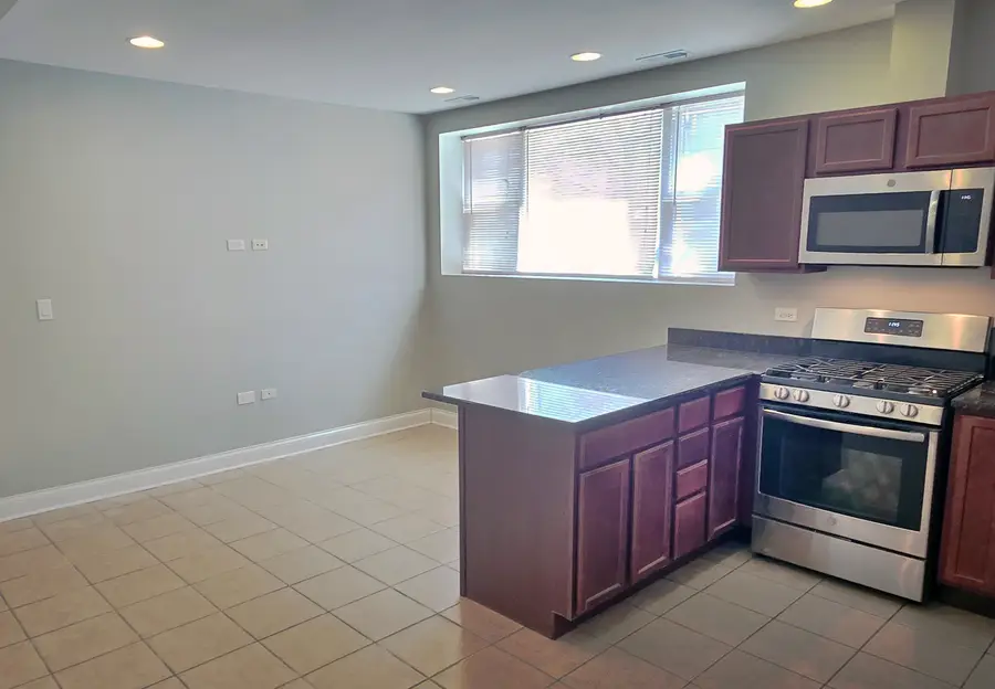 1937 W Granville Avenue #1GE, Chicago, IL 60660 - #3