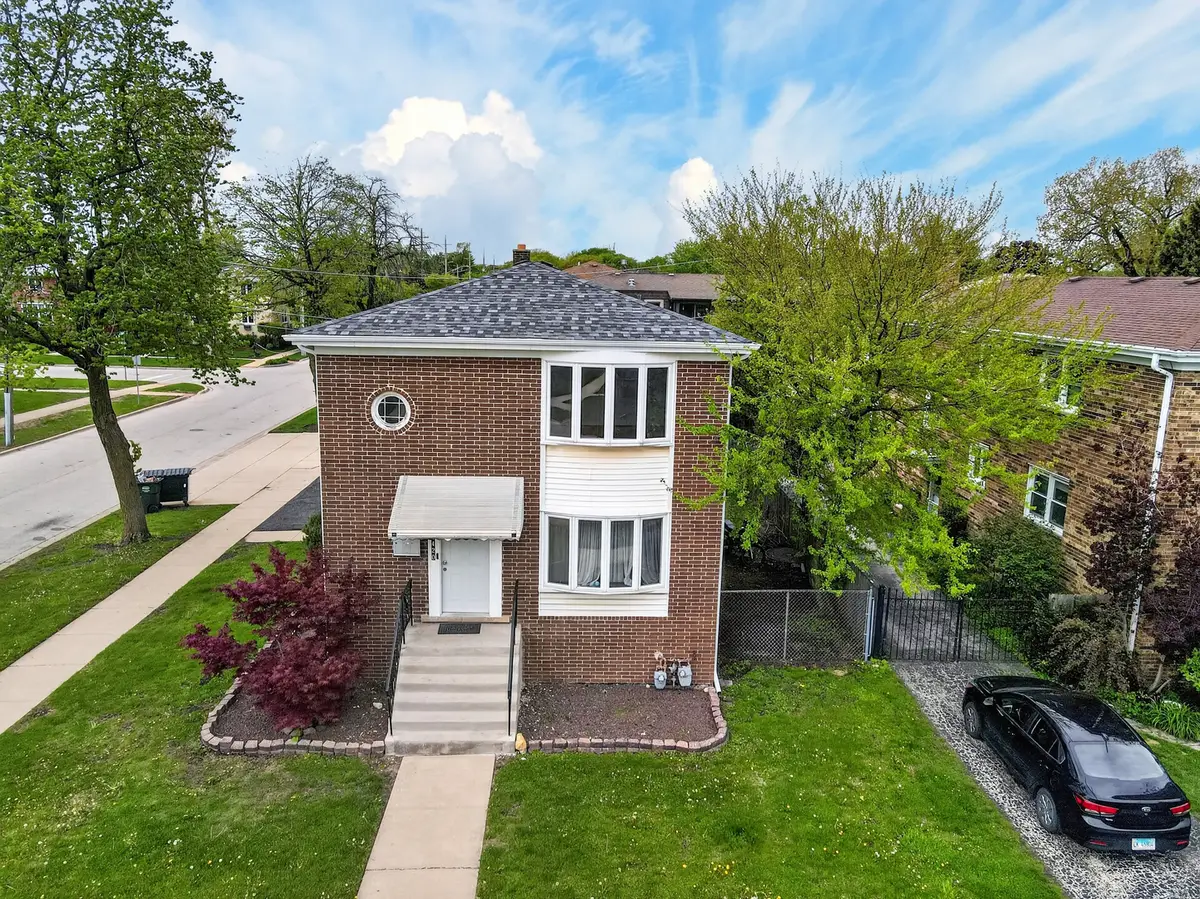4420 Vernon Avenue, Brookfield, IL 60513 - #1