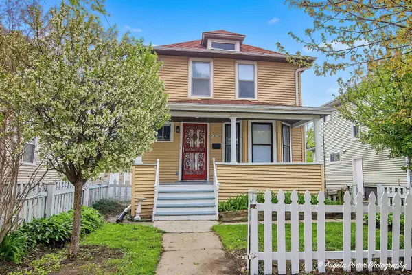 937 N County Street, Waukegan, IL 60085