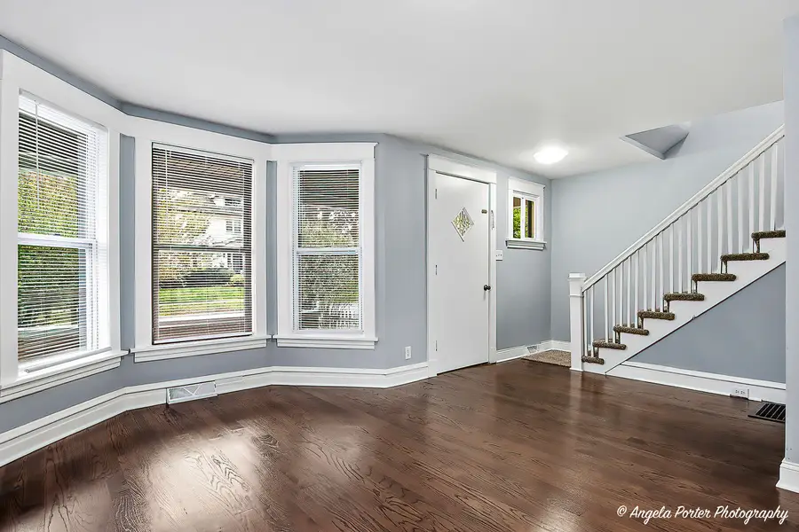 937 N County Street, Waukegan, IL 60085 - #2