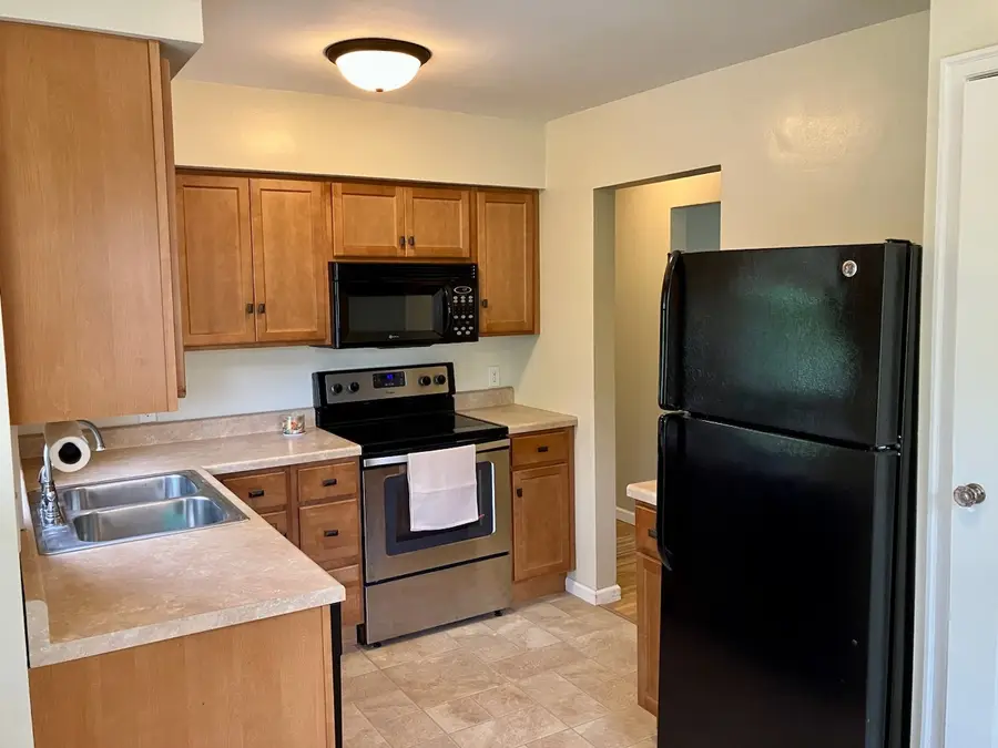 940 N Dement Avenue, Dixon, IL 61021 - #2