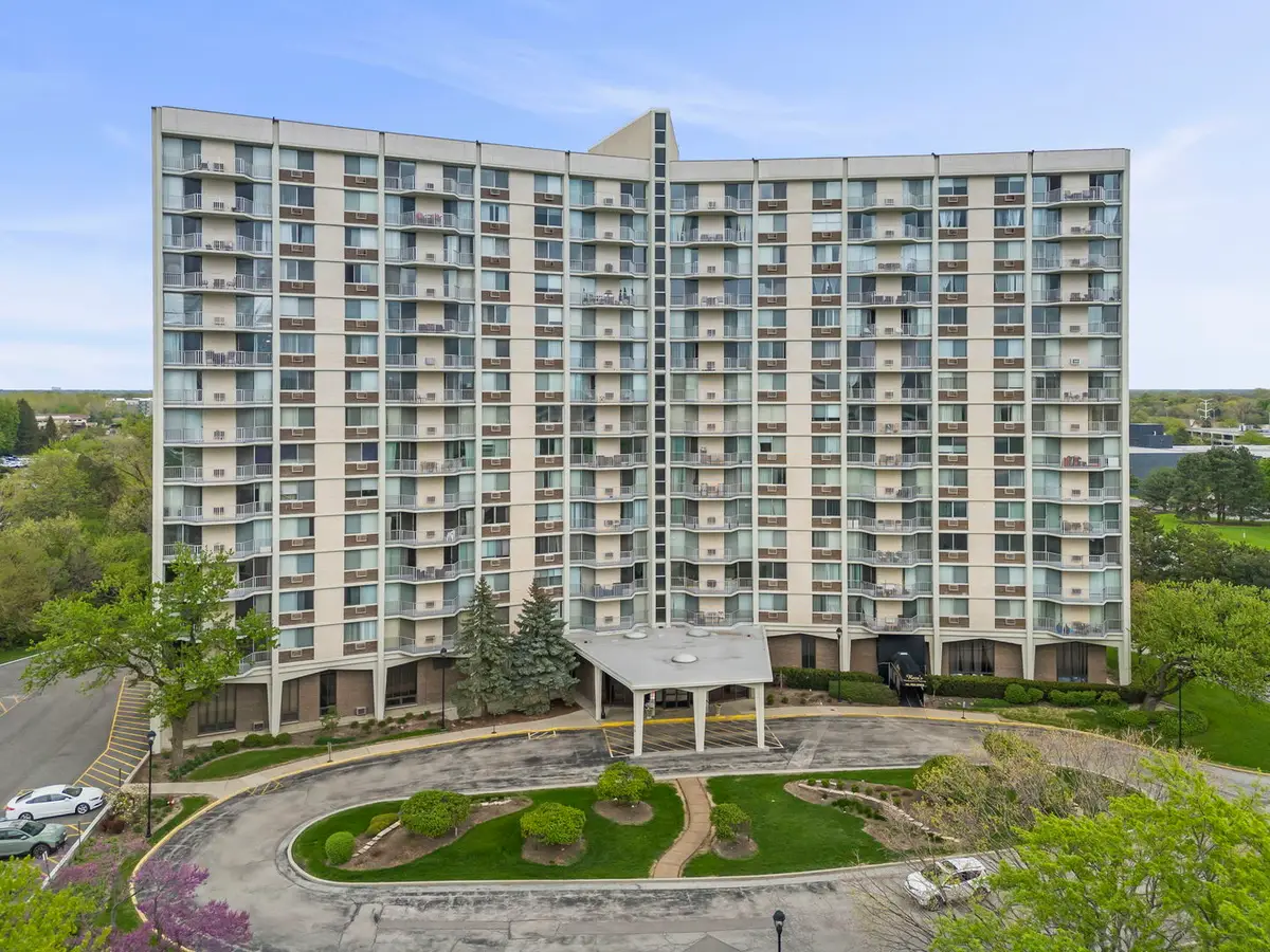 40 N Tower Road #14L, Oak Brook, IL 60523 - #1