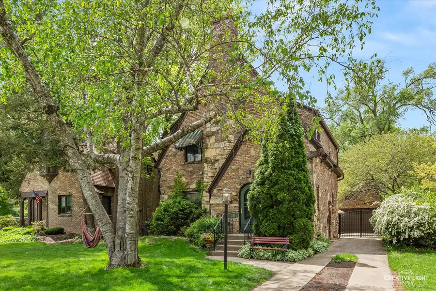 241 Legrande Boulevard, Aurora, IL 60506 - #2