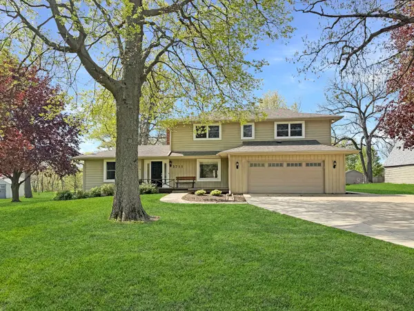 2711 Royal Oaks Drive, Freeport, IL 61032