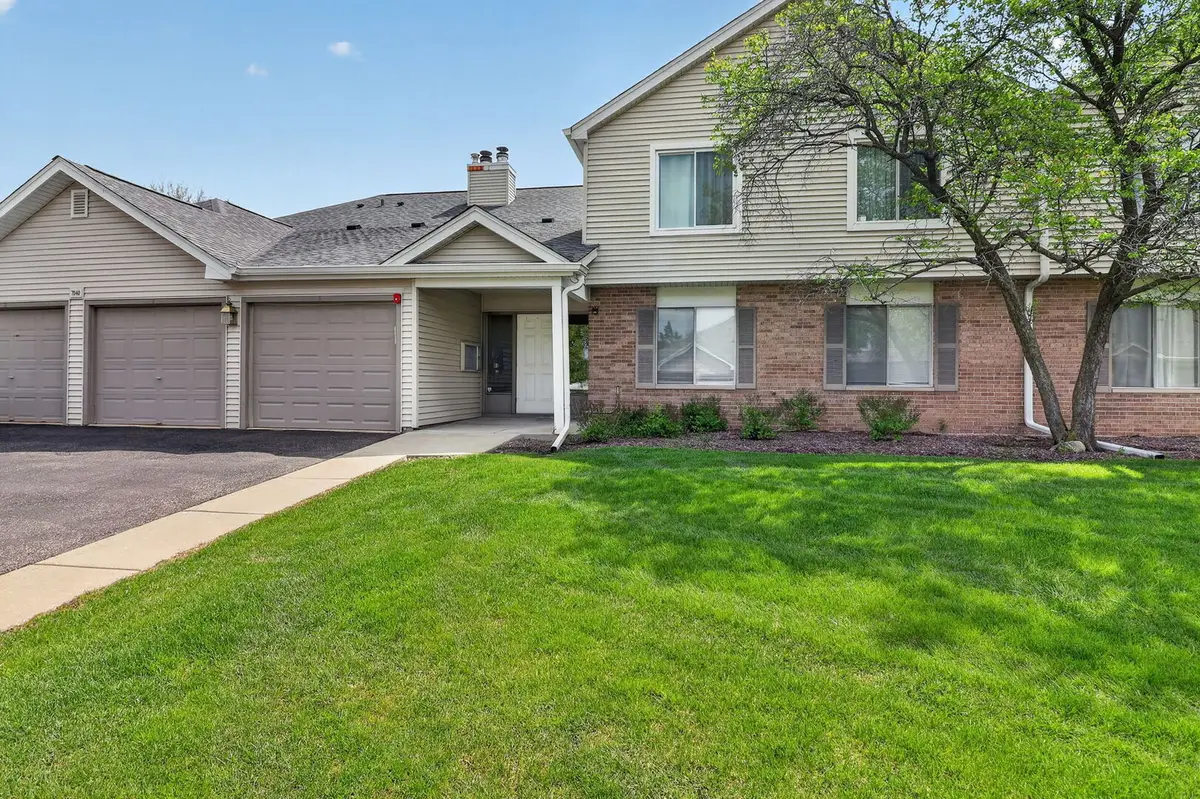 7040 Remington Court #101, Woodridge, IL 60517 - #1