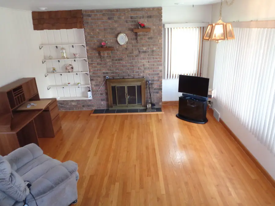 3532 N Pioneer Avenue, Chicago, IL 60634 - #3