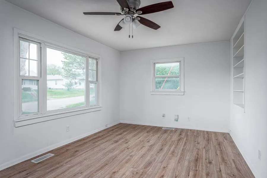 2318 N Sturdevant Street, Davenport, IA 52804 - #3