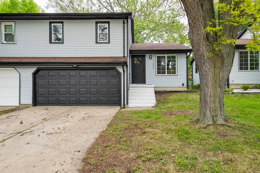 1307 Bancroft Drive, Bloomington, IL 61704 - #2