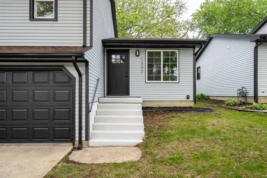 1307 Bancroft Drive, Bloomington, IL 61704 - #3