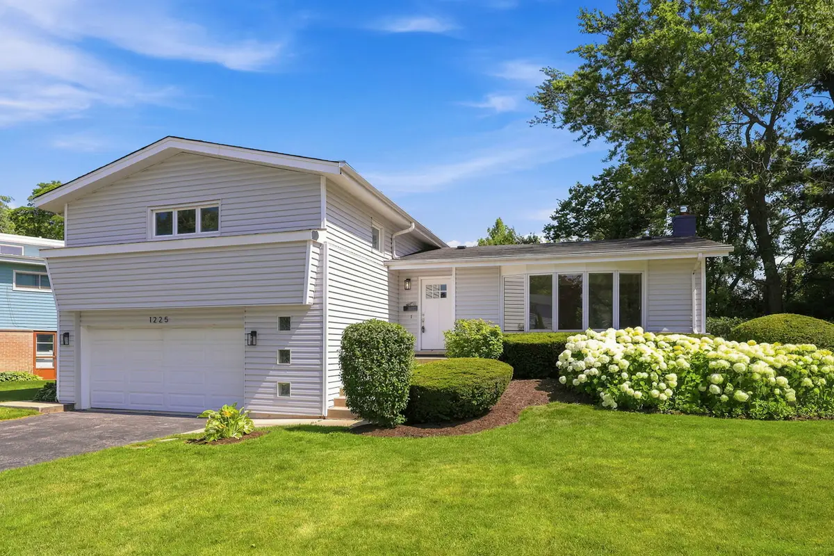 1225 Central Avenue, Deerfield, IL 60015 - #1