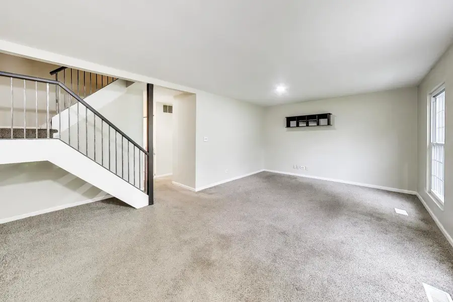 64 Bright Oaks Circle, Cary, IL 60013 - #3