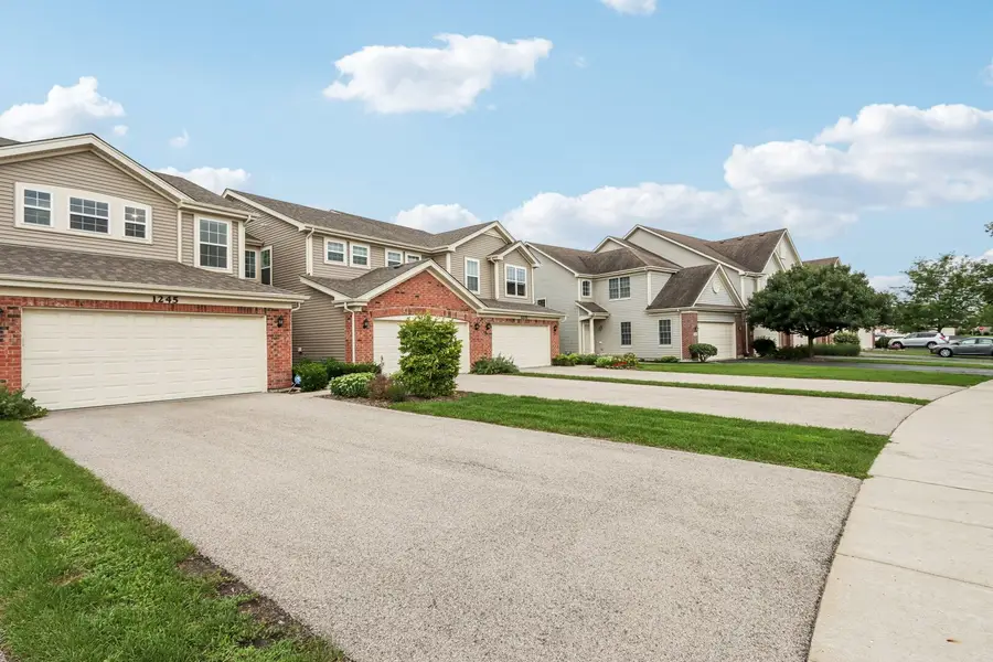 1245 Prairie View Parkway, Cary, IL 60013 - #2
